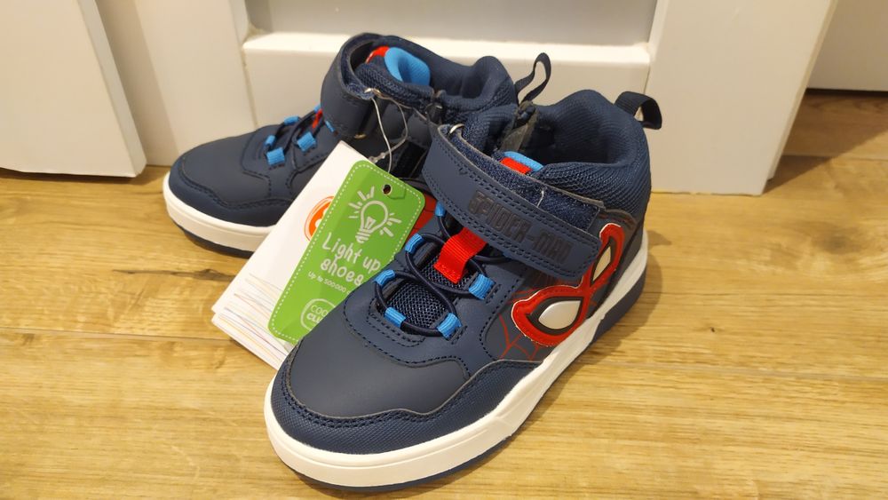 Buty dla chłopca Snakersy Cool Club Smyk Spiderman 28