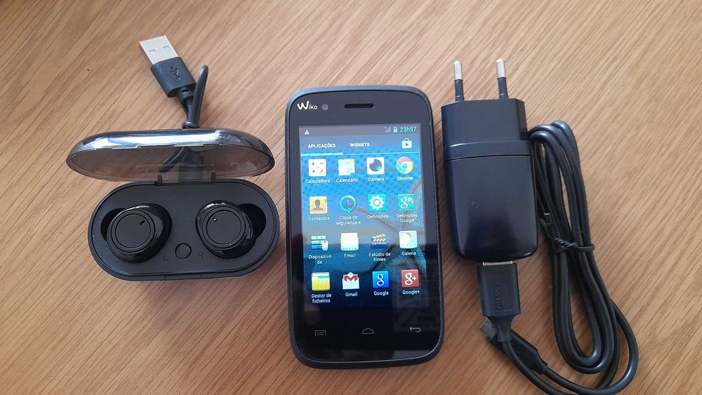 Telemóvel Wiko -Ozzy+ Fones