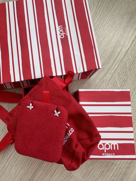 Сережки Apm monaco