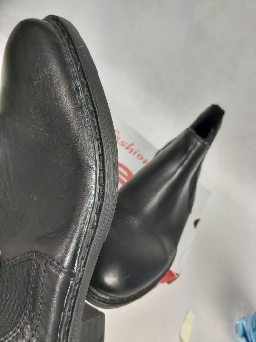 Botki czarne sztyblety RIEKER antistress 36