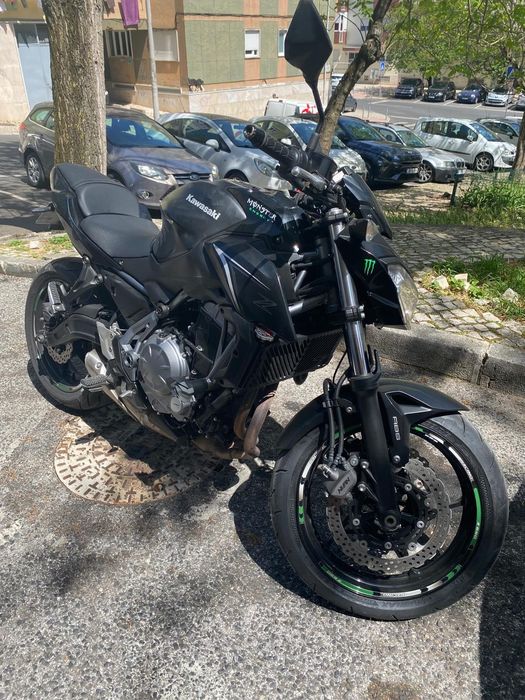 Moto Kawasaki ano 2017