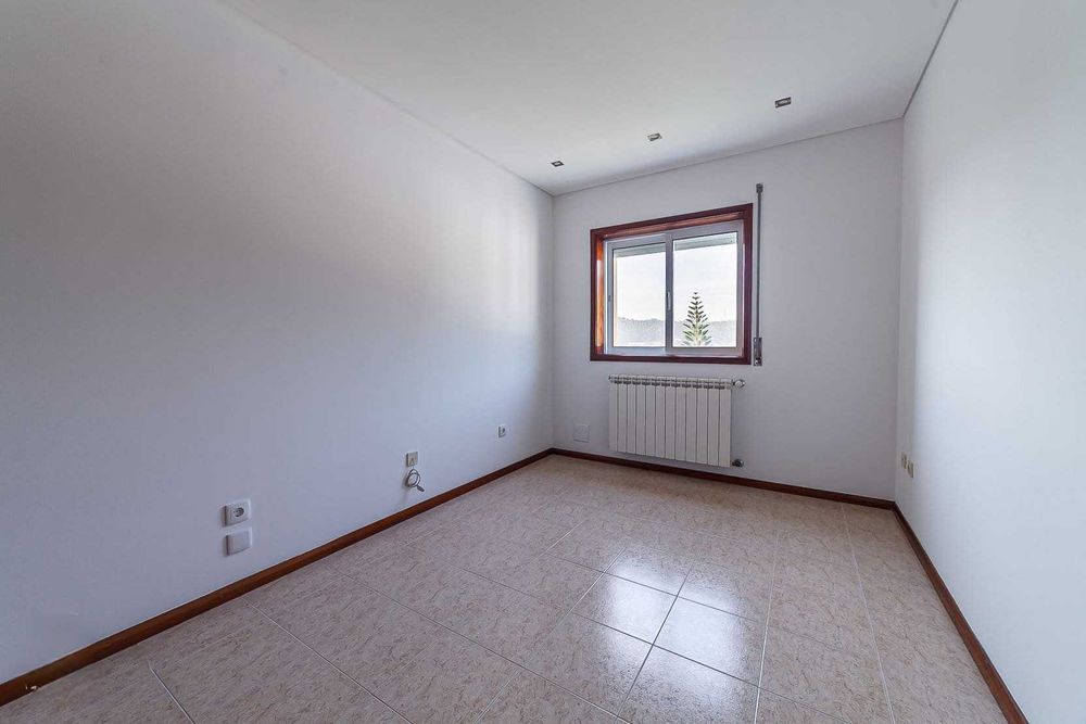Arrendamento T2 Duplex em Romariz