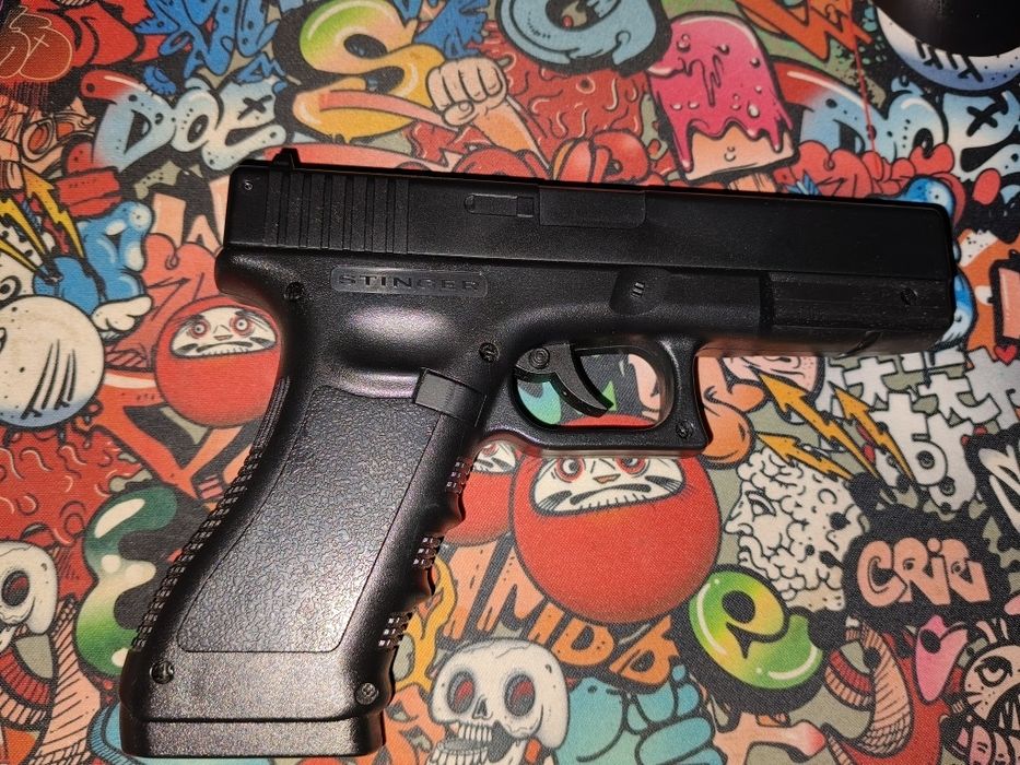 Glock 19 airsoft co2