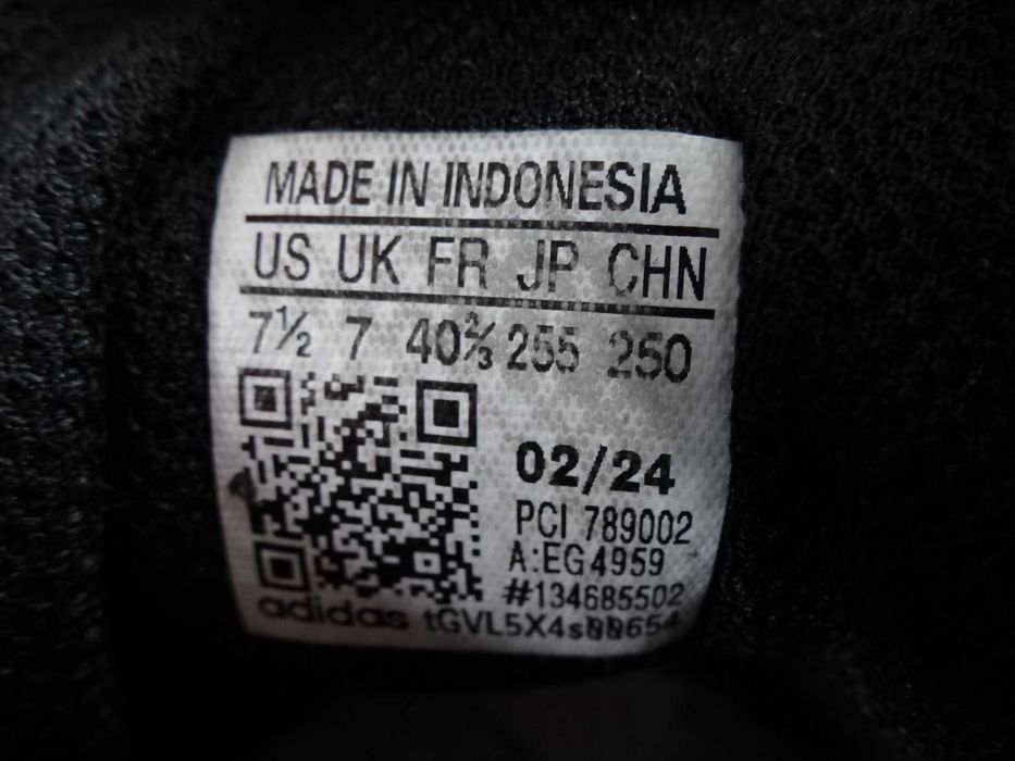 Buty ADIDAS SUPERSTAR roz 40 2/3 UNISEX Skóra Sportowe