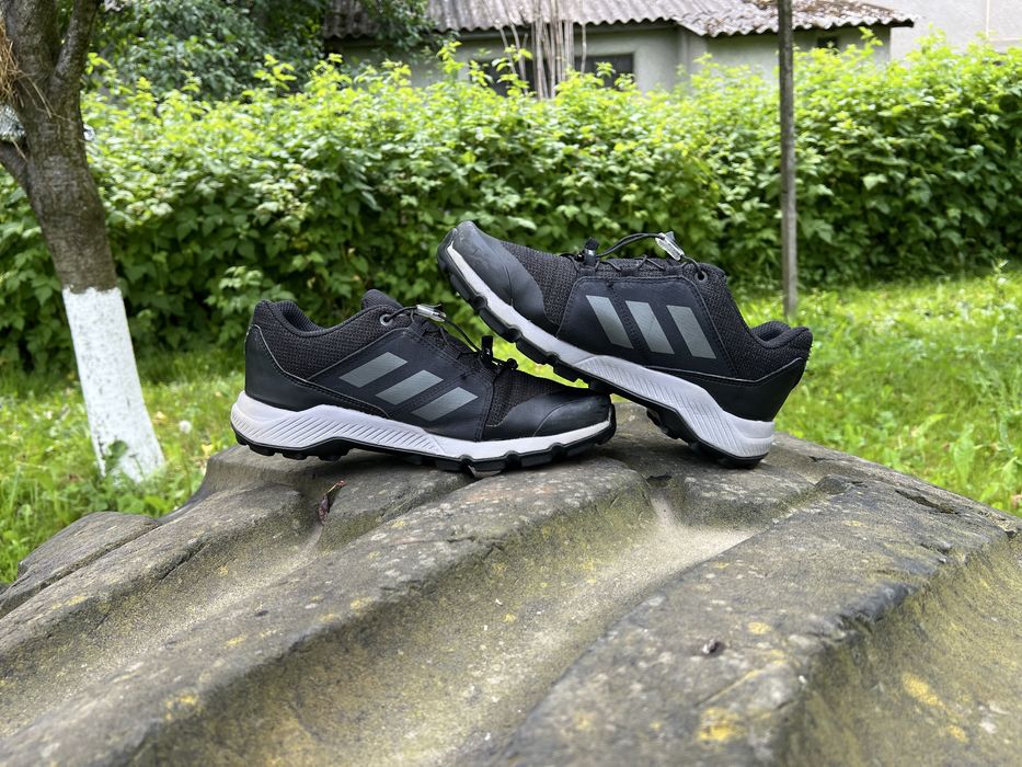 Adidas Terrex б/у у хорошому стані
