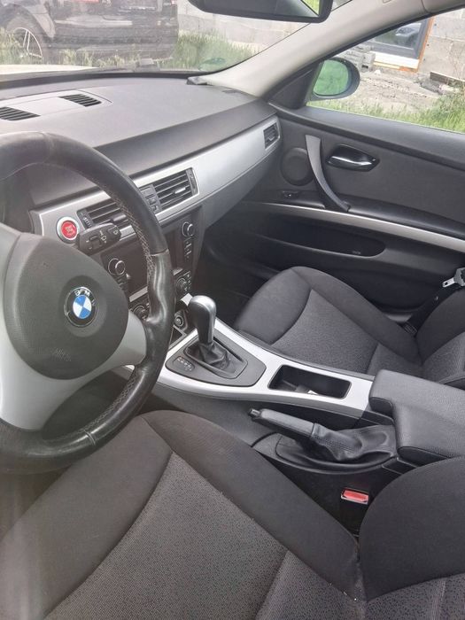 BMW E91 2.5 Benzyna