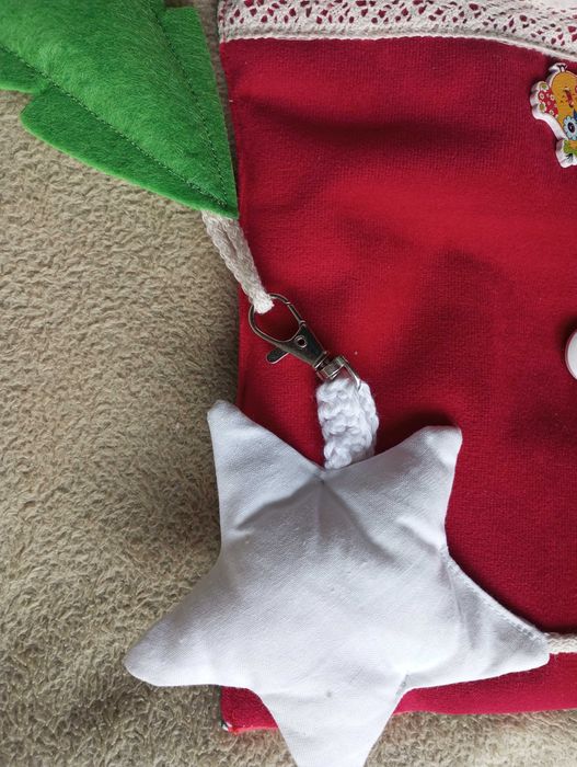 nieużywana miękka tablica sensoryczna, świąteczna