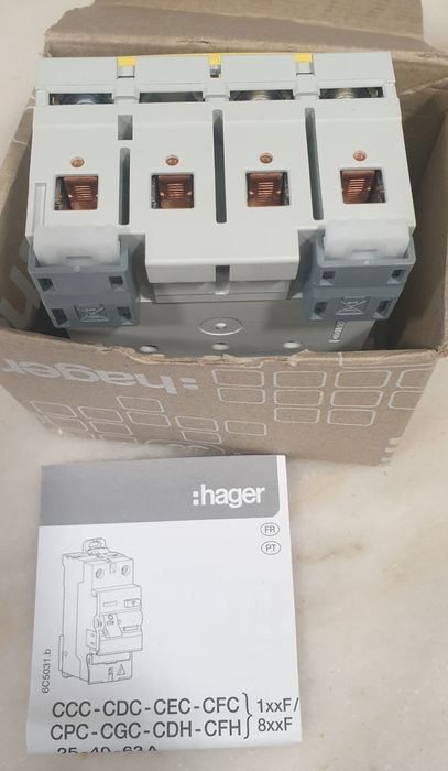 Interruptor diferencial hager CDC 825F 25A /0,03 A