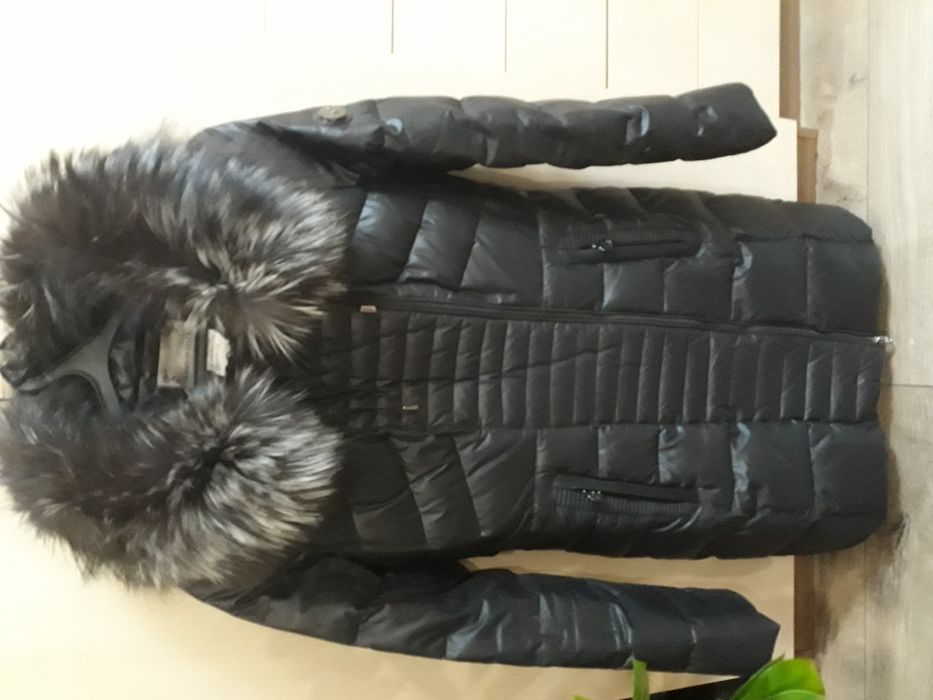 Пуховик с чернобуркой