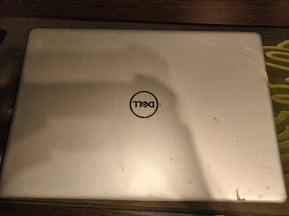 DELL Inspiron 5593