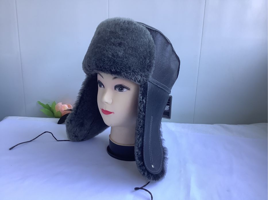 Шапка ушанка чоловіча жіноча із овчини