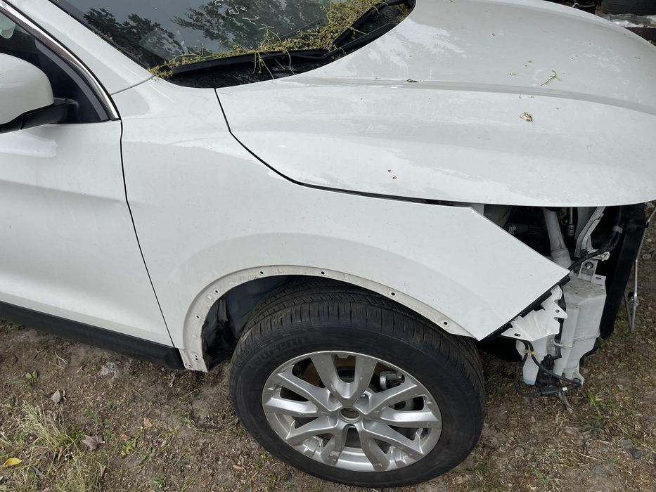 Крыло Nissan Rogue Sport QAB лев прав