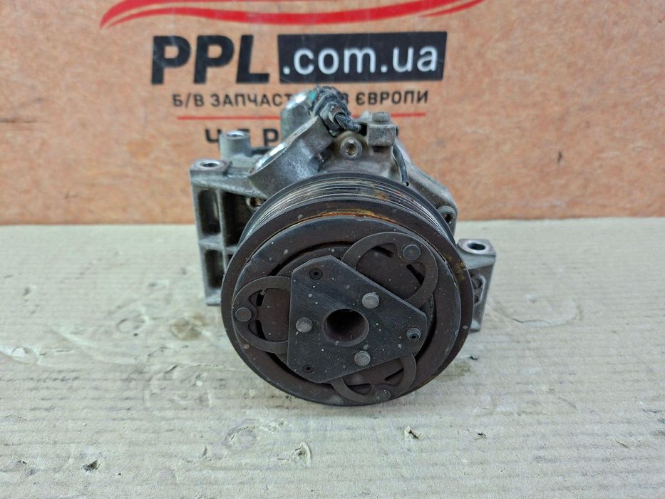 Nissan Micra K13 2010-2017 1.2 B Компрессор кондиционера 92600-1HC5A