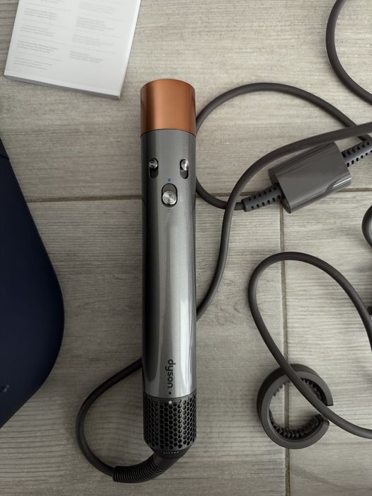 Dyson Airwrap multi-styler