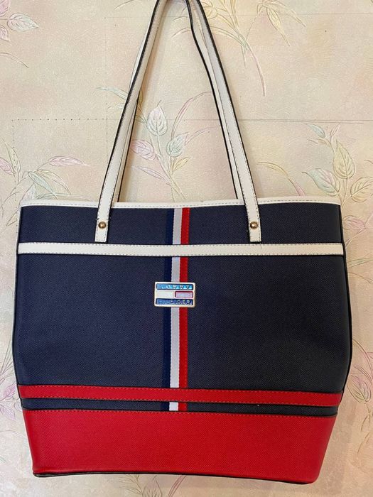 Сумка Tommy Hilfiger