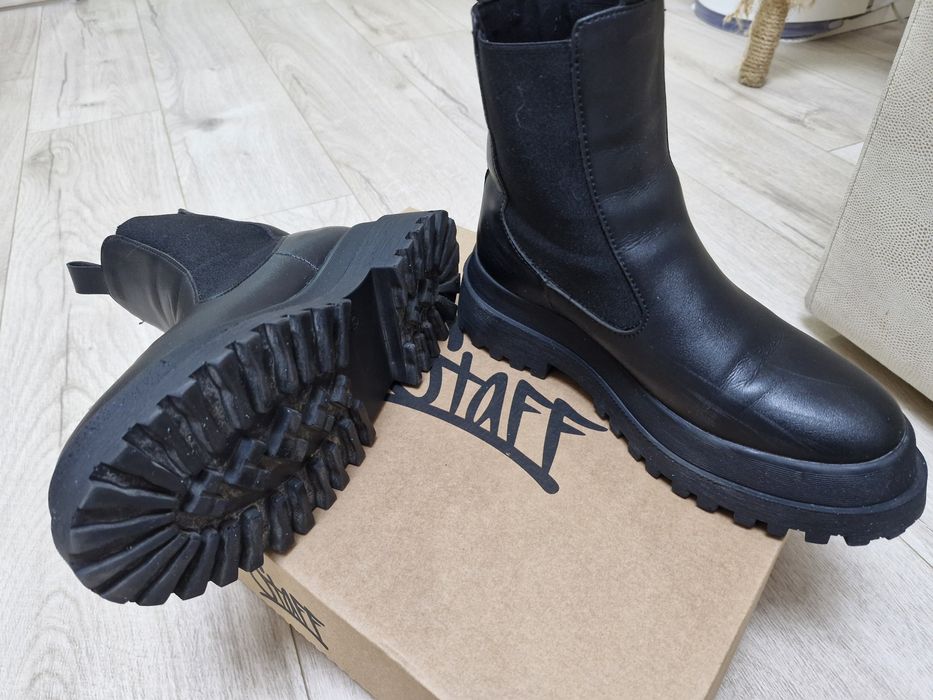 Ботинки демисезон Staff