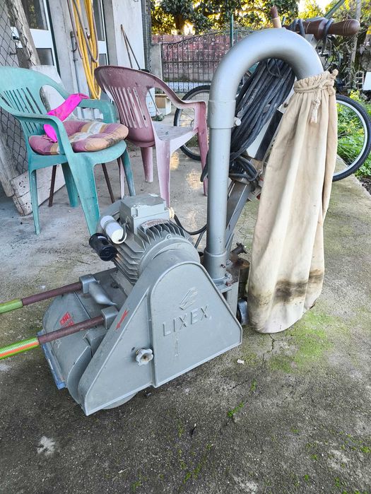 Lixex Brand Floor Sanding and Scraping Machine.