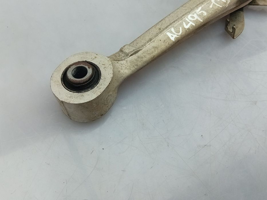 Braço de suspensão trás direito NISSAN Qashqai/Qashqai+2 I (J10, JJ10)