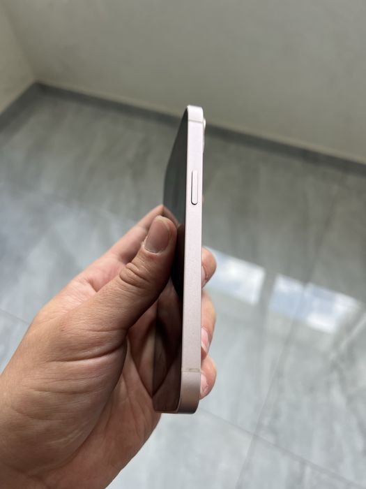 Iphone 13 128 pink в ідеальному стані