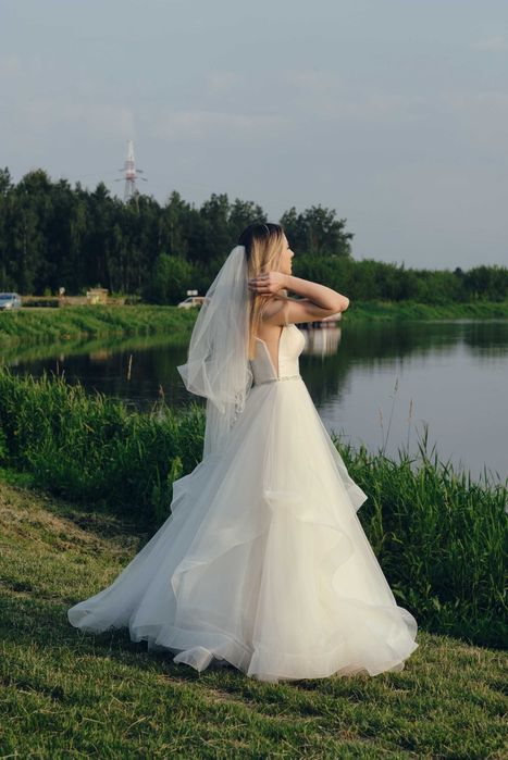 Piękna suknia ślubna IVORY