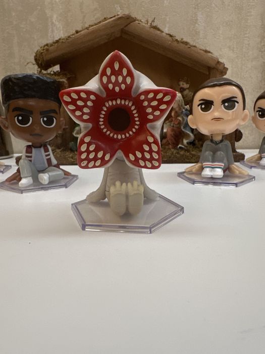 Bonecos Stranger Things do Mcdonalds