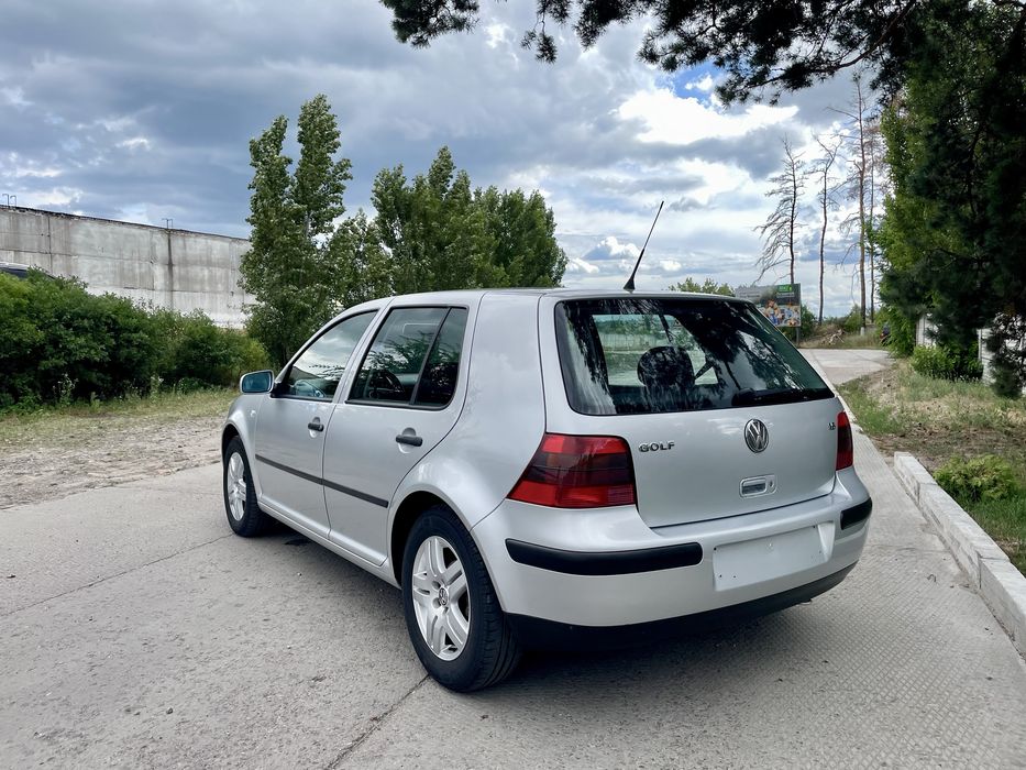 Продам Golf 4 1.6