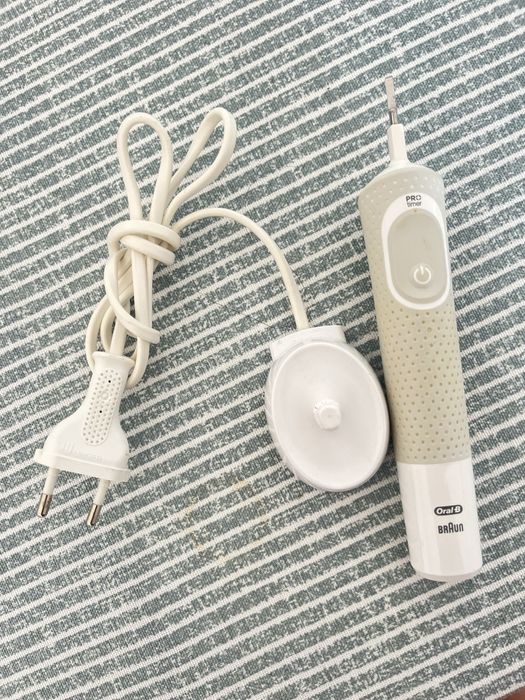 Escova de dentes Oral-B