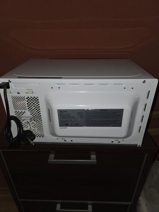 Mikrofalówka firmy Power