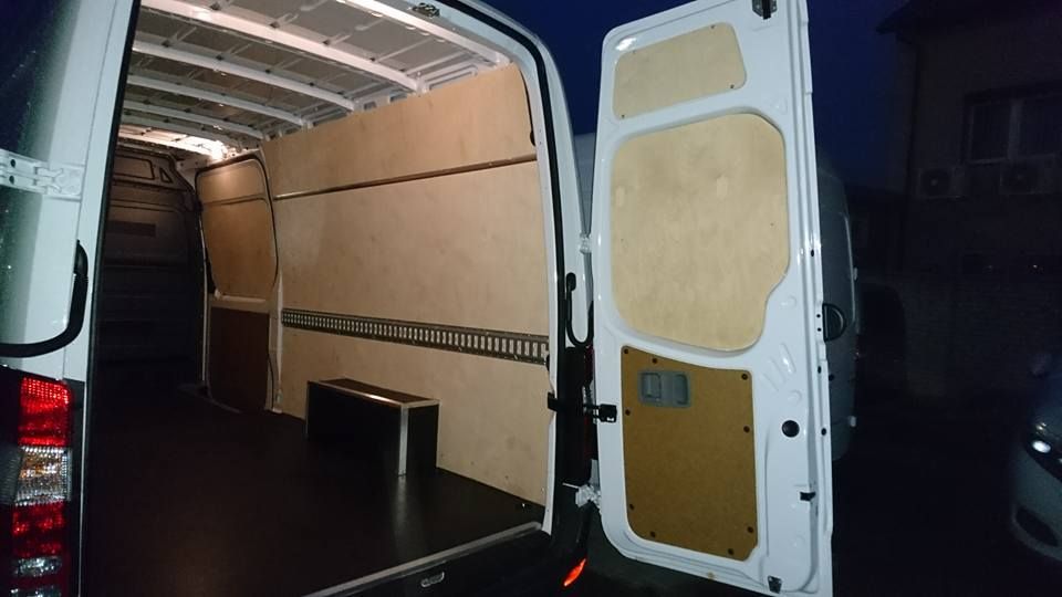 Zabudowa warsztatowa MB Sprinter L2H2