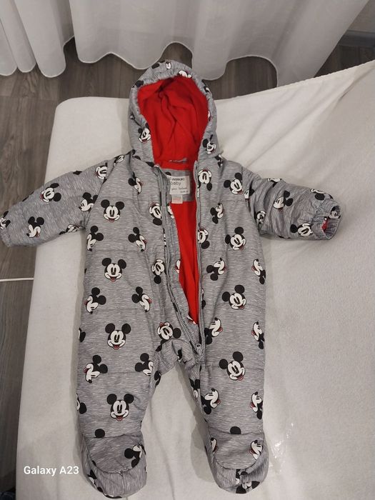 Продам зимовий комбінезон 62-68р