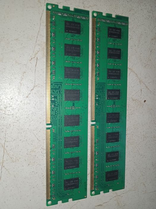 DDR3 4gb + 4gb ( 8gb ) оперативна пам'ять
