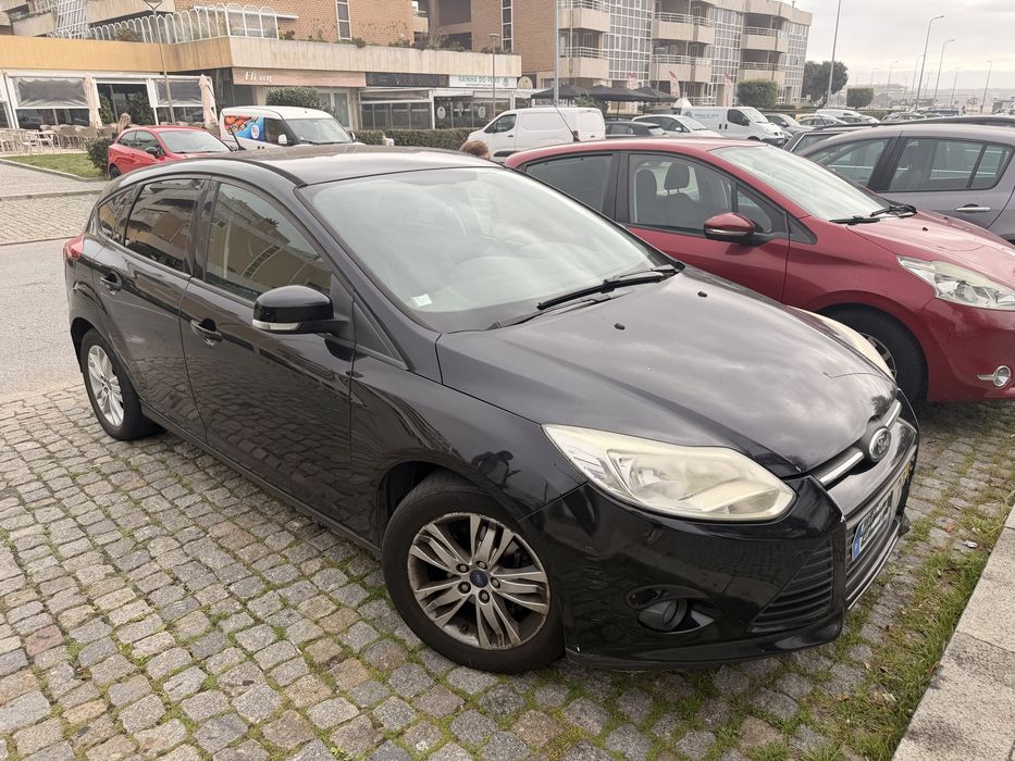 Ford Focus 1.6 115 cv | 2011 | 205.000 km | 6500 € — photo 2