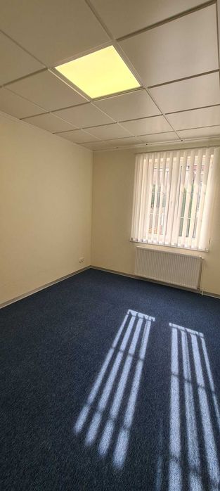 Tanie, małe, przyjemne biuro 8,5 m2 w Centrum Miasta