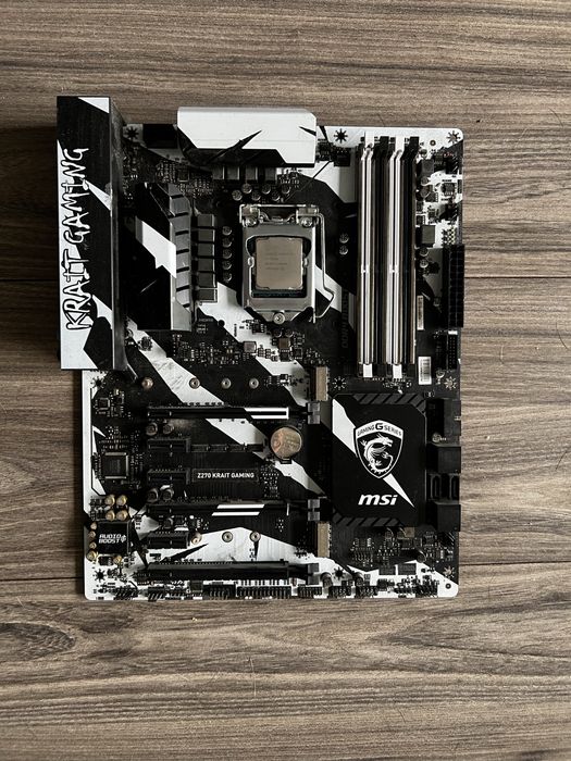 Intel i7 7700k + MSI Krait Gaming Z270