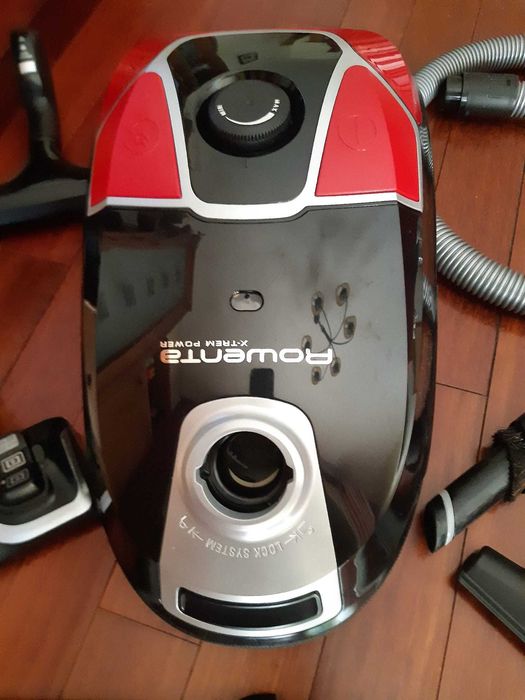 Aspirador com saco ROWENTAA X-Trem power RO6850