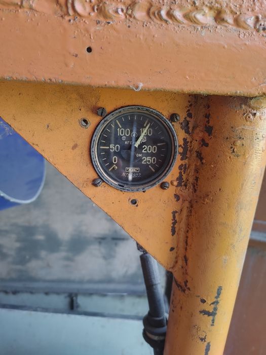 Прес гідравлічний ручний.