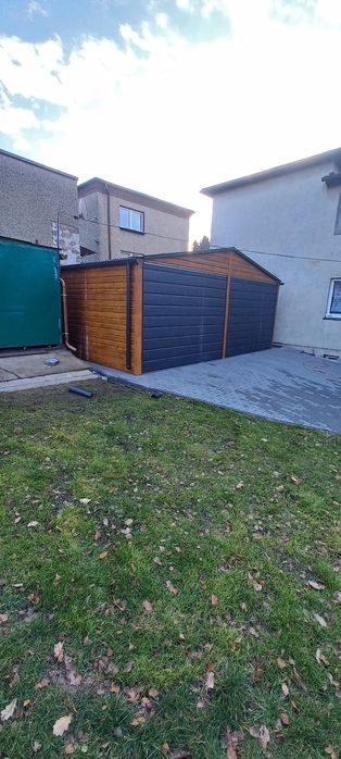 Garaż blaszany  Brama na wymiar