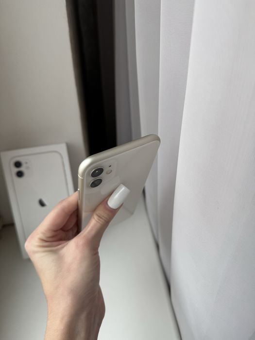 IPhone 11 128 GB White. Айфон 11 128 ГБ Білий.