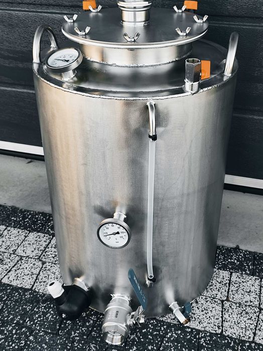 destylator w płaszczu olejowym - wodnym