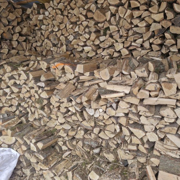 Drewno kominkowo opalowe