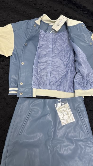 Бомбер с юбкой