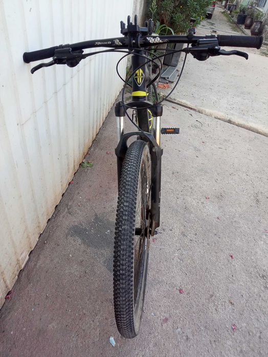 Bicicleta BTT Eleven