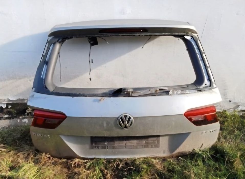 Klapa tył Tiguan II