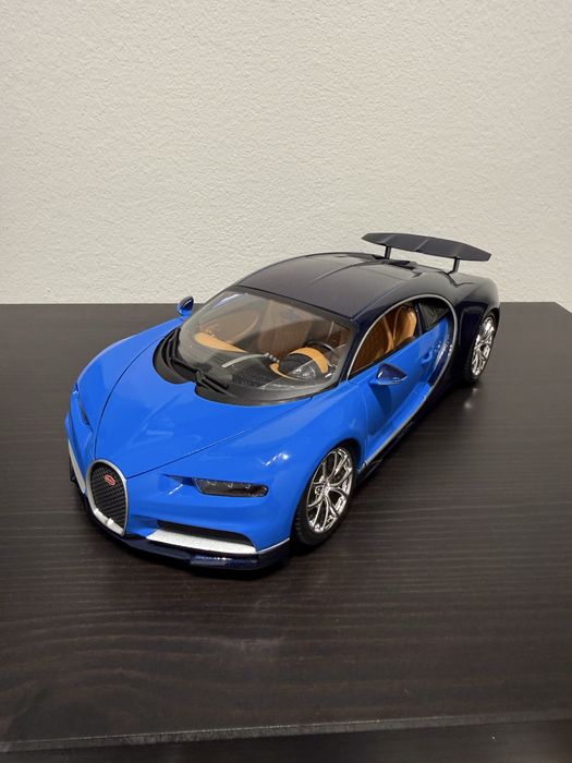Bugatti Chiron 1/18