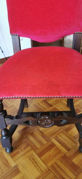 Cadeirão com mais de 40 anos