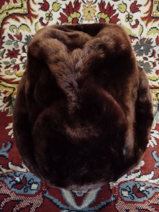 Шапка мужская натуральная цигейка овчина б/у