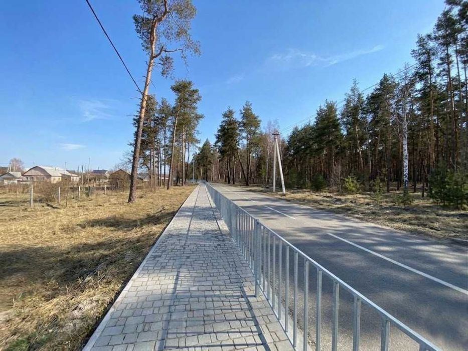 Продаж 8,3 сотки під забудову
