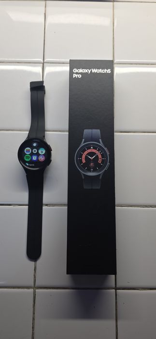 Galaxy watch 5 pro Negro Titanium, praticamente como NOVO! Com caixa e todos os acessórios impecáveis.