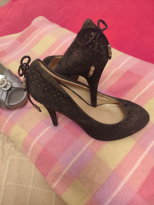 Sapatos clássicos para festas