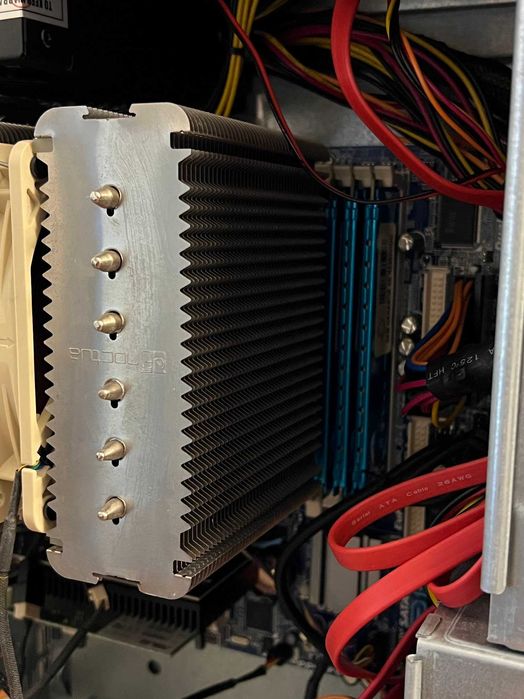 Computador AMD Phenom II X4 920, 6GB RAM, SSD 256 GB, com monitor